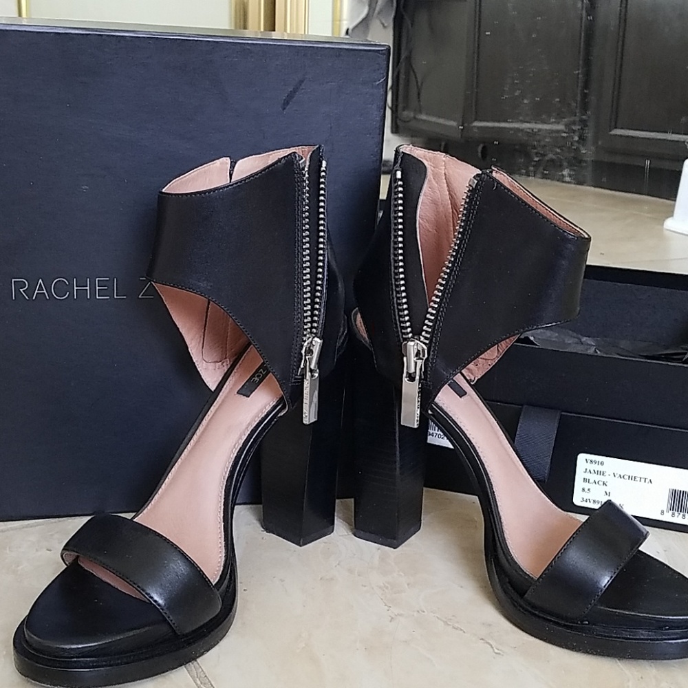 Rachel Zoe Jamie Zip Sandals sz 8.5